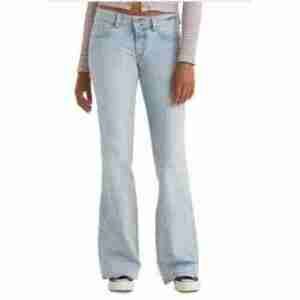 Levi's Superlow Flare Jeans
